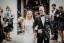 Brautpaar Hochzeitsreportage Empfang Fotografie Konfetti Kirche