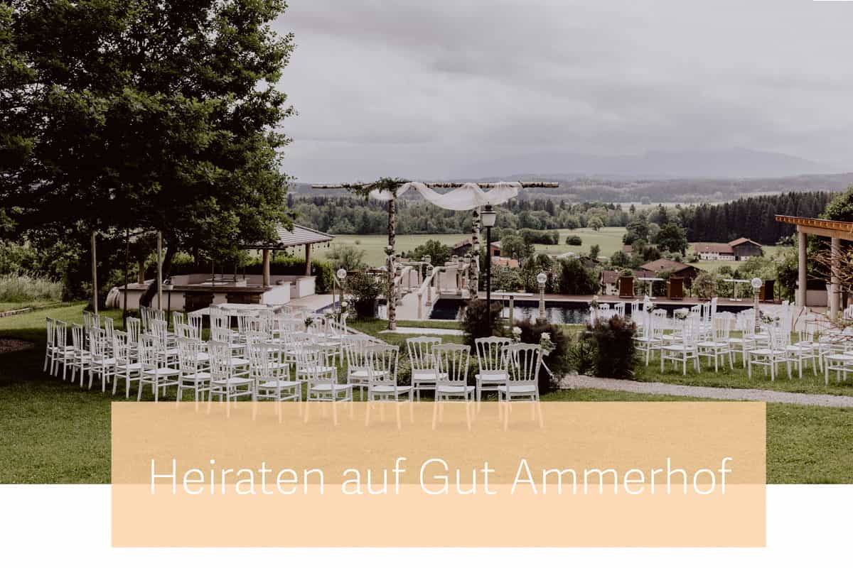 Hochzeitsdekoration auf Gut Ammerhof mit Blick auf die Berge